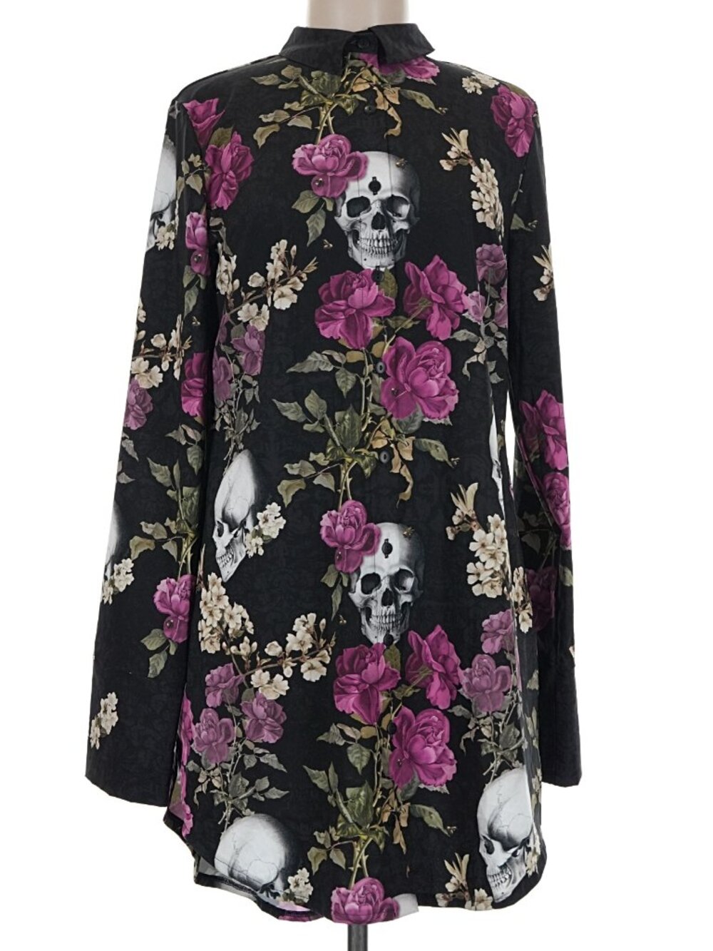 NWT Blackmilk Skull & Roses dress, size Medium